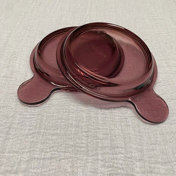 Pair of Replacement Pyrex Glass Lids P-240-C in Cranberry. - Picture 3 of 5